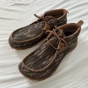 Twisted X Men’s Chukka Oblique Toe Shoes/Boots